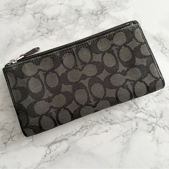 25. Coach Signature Outline Black Leather Envelope Trifold Wallet Card Holder - Picture 3 of 14